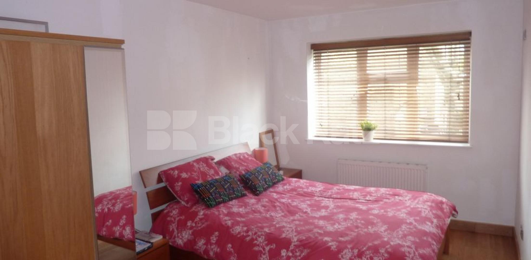 			NEW INSTRUCTION!, 2 Bedroom, 1 bath, 1 reception Flat			 Mornington Street, CAMDEN